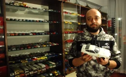 Eskişehir’de 16 Yıllık Model Araba Koleksiyonu