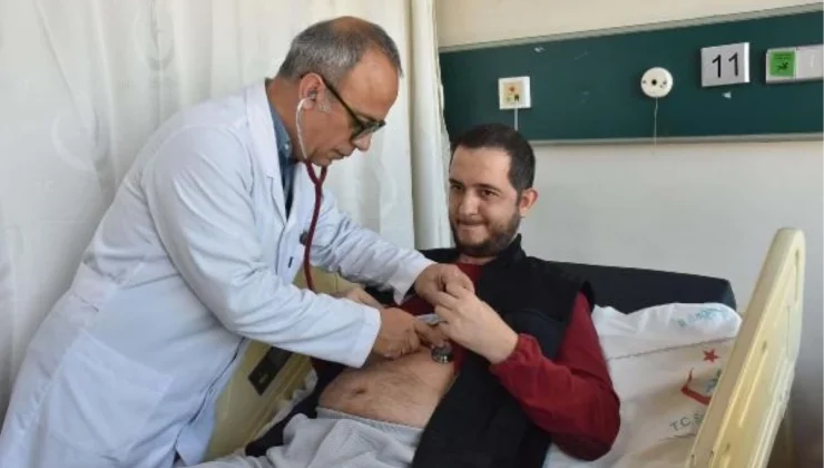 İki kez kalp kapağı değiştirilen hasta, nadir bir yöntemle sağlığına kavuştu