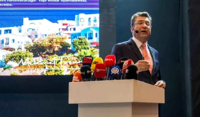 Cumhur İttifakı Bodrum Belediye Başkan Adayı Mehmet Tosun, Bodrum için hazırladığı projeleri tanıttı