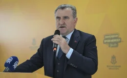 Gençlik ve Spor Bakanı Osman Aşkın Bak, Bahçeşehir Spor Merkezi’nin açılışını yaptı