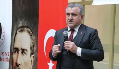 Gençlik ve Spor Bakanı Osman Aşkın Bak: Türkiye Yüzyılı gençlerin yüzyılı olacak