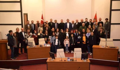 Kastamonu Belediye Başkanı Meclis Üyeleriyle İftar Yemeğinde Buluştu