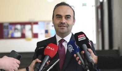 Sanayi ve Teknoloji Bakanı: Türkiye’nin astronotuyla gurur duymuyorlar