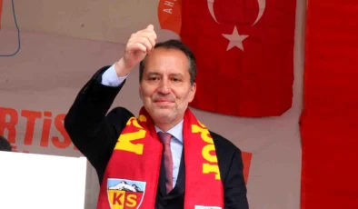 Yeniden Refah Partisi Genel Başkanı Fatih Erbakan Kayseri’de Miting Düzenledi
