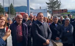 Artvin’de Çay Üreticileri Fiyat Protestosu Yaptı