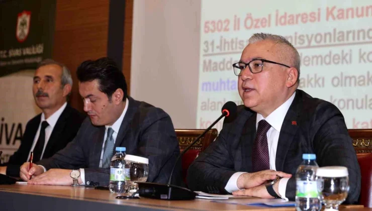 Sivas’ta Mahalle ve Merkez Köy Muhtarları İlk Toplantıyı Yaptı