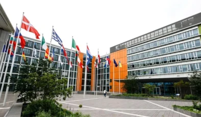 Avrupa Birliği, Ukrayna ve Moldova ile tam üyelik müzakerelerine bugün başlıyor: Süreç nasıl işleyecek?