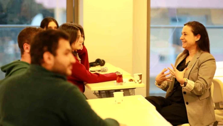 Prof. Dr. İsmail Aka Kütüphanesi ve Sosyal Etkinlik Merkezi Selçuk’ta Kültürel ve Eğitim Hareketi Başlattı