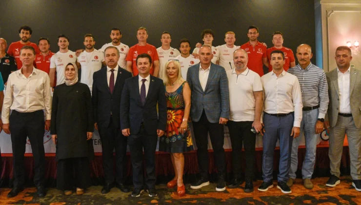 Artistik Cimnastik Milli Takımı Olimpiyat Oyunları’nda Madalya Hedefliyor