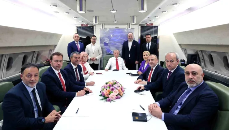 Cumhurbaşkanı Erdoğan: “A Milli Futbol Takımımız Hollanda gibi bir futbol ekolüne bu akşam adeta kök söktürdü”
