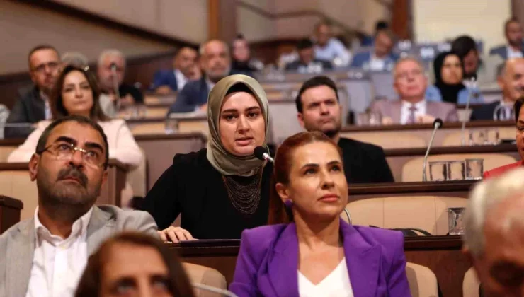 İBB Meclisi, İmamoğlu’nun mülteci sayılarıyla ilgili soru önergesini kabul etti