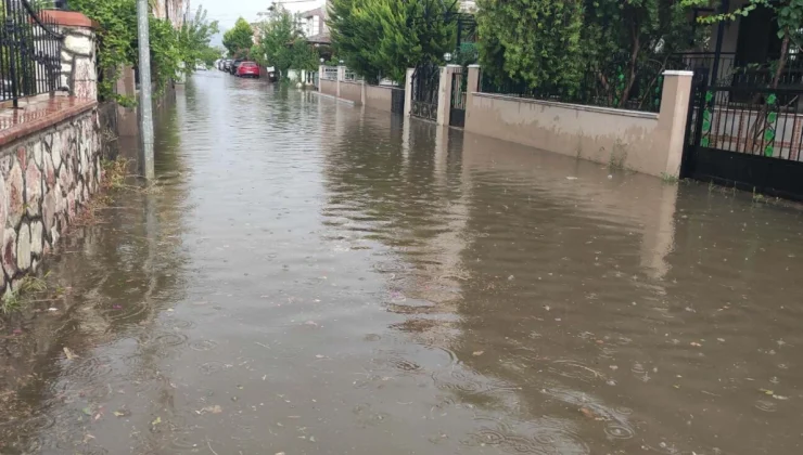 İzmir’de Sağanak Sırasında Elektrik Akımına Kapılan İki Kişi Hayatını Kaybetti