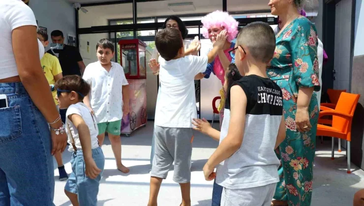 Kayseri Büyükşehir Belediyesi Engelsiz Çocuk Evi’nde Doğum Günü Etkinliği