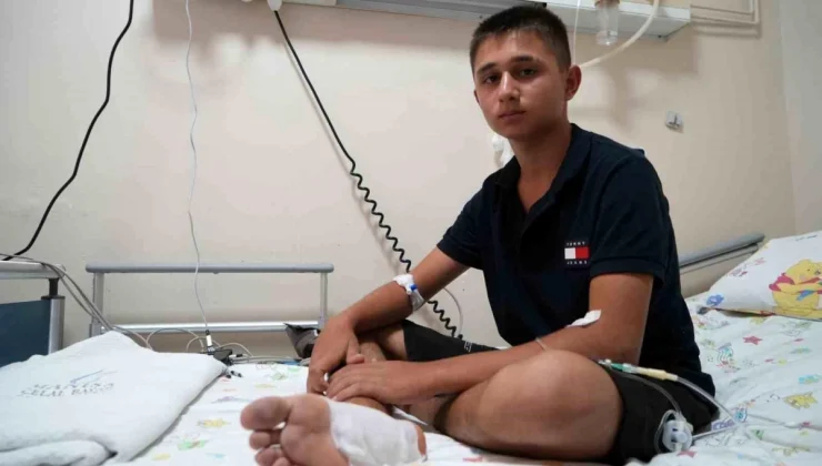 Manisa’da köpek saldırısı: Çocuk ayağına demir saplandı