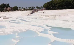 Pamukkale’de Su Değeri Azaldı, Acil Önlem Alınması İsteniyor