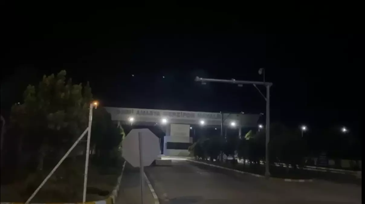 Özbekistan Havayolları’na ait uçak Merzifon Havalimanı’na zorunlu iniş yaptı