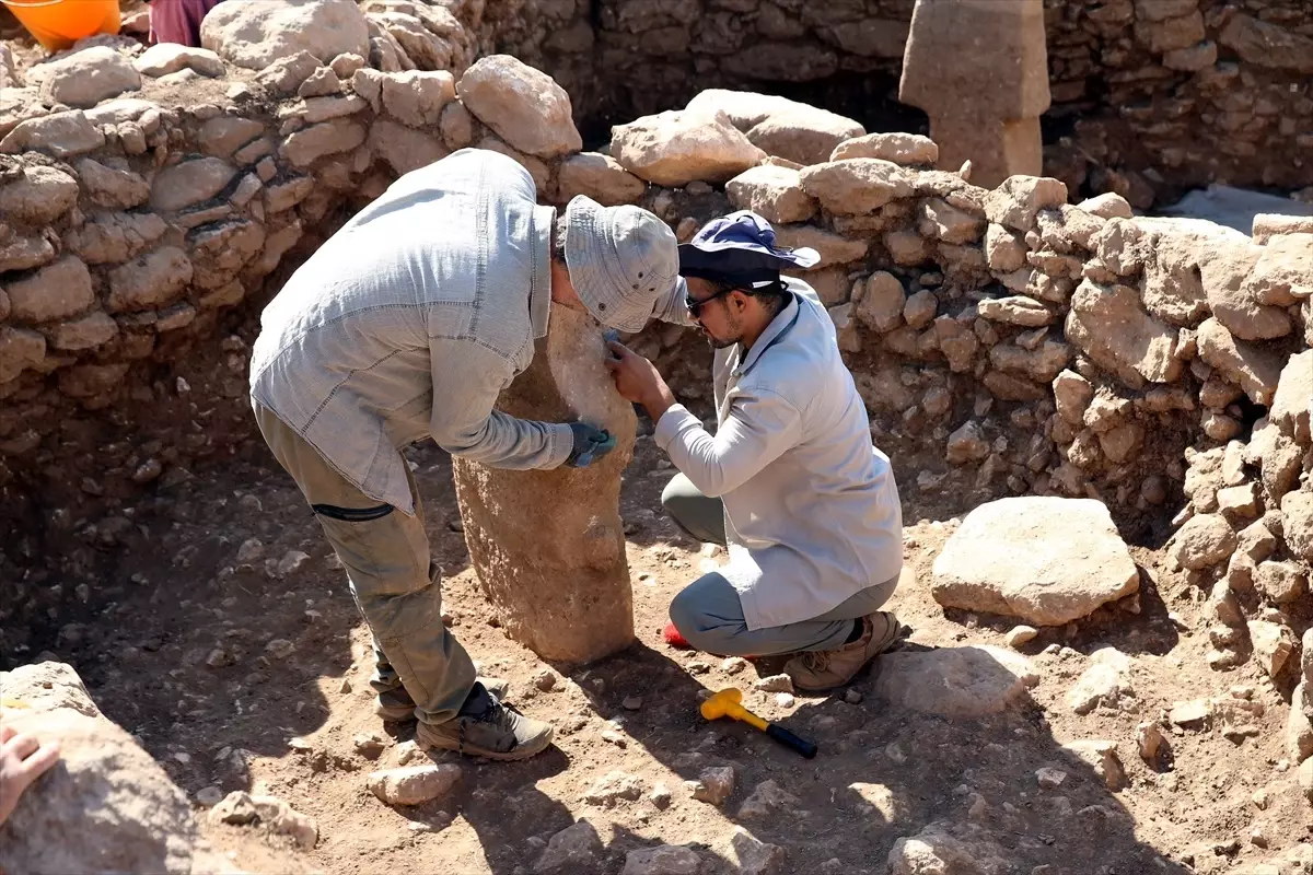 Şanlıurfa’da Neolitik Döneme Ait Yaban Eşeği Figürü Bulundu