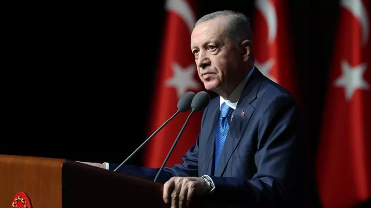 Cumhurbaşkanı Erdoğan yeniden aday olabilir mi? Uçum’dan eleştirilere tepki